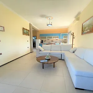 https://villa-licenji.albaniahotels.org
